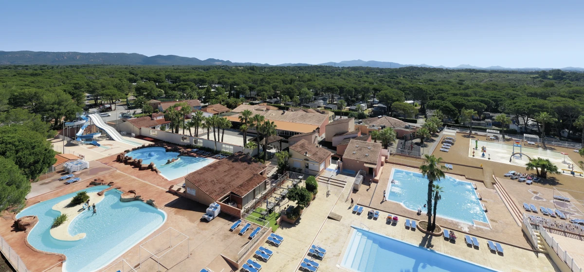 MONTANA PARC - COEUR DE L'ESTEREL - OASIS VILLAGE