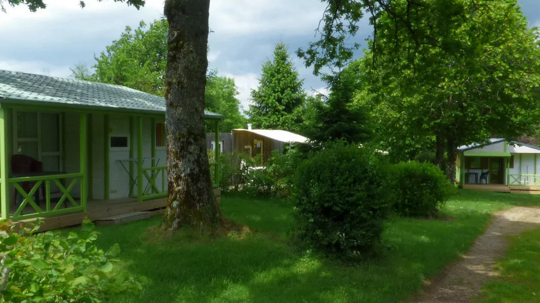 CAMPING LES GENÊTS DU MORVAN